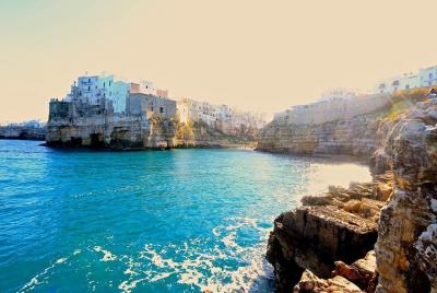 Tour de dos días que incluye paseo en bote en Polignano