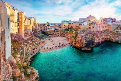 Tour de 4 días a Polignano en Masseria con paseo en barco