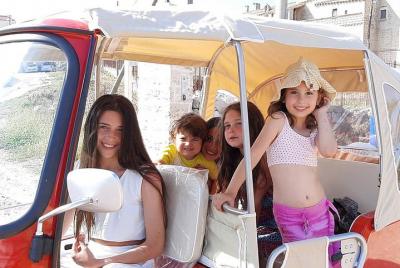 Tour de Altamura a bordo del Tuk Tuk Piaggio Ape Calessino