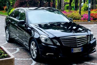 Aeropuerto de Bérgamo (BGY) - Venecia / Traslado privado + taxi acuático (hasta 3 pases) Aeropuerto de Bérgamo (BGY) - Venecia / Traslado privado + taxi acuático (hasta 3 pases)