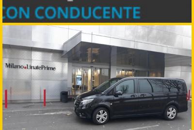 Traslado con conductor privado a partir de 45 € / h Traslado con conductor privado a partir de 45 € / h