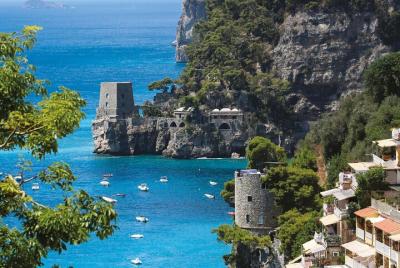 Tour guiado en autobús de 5 días por la costa de Amalfi desde Brescia Tour guiado en autobús de 5 días por la costa de Amalfi desde Brescia