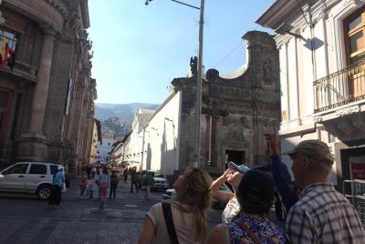Excursión de medio día por la ciudad de Quito visitando el Centro