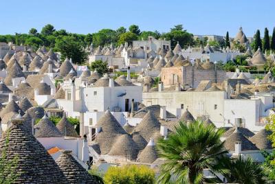 Trulli de Alberobello Tour de medio día con traslado Trulli de Alberobello Tour de medio día con traslado