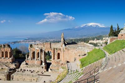 Tour Etna y Taormina - Hora de recogida 08:30 desde su hotel Tour Etna y Taormina - Hora de recogida 08:30 desde su hotel