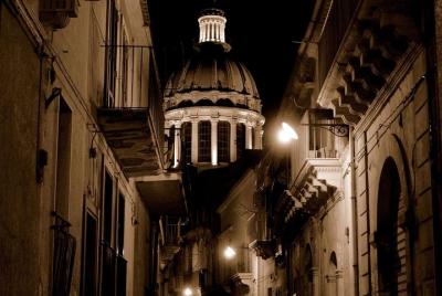 Servicio de traslado privado desde el aeropuerto o la ciudad de Catania a RAGUSA (o viceversa)