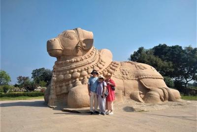 Tour cultural de la región de Lepakshi y Nandi Hills con desayuno y almuerzo
