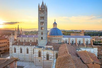 San Gimignano, Siena y Monteriggioni: excursión totalmente guiada y cata de vinos en Chianti San Gimignano, Siena y Monteriggioni: excursión totalmente guiada y cata de vinos en Chianti