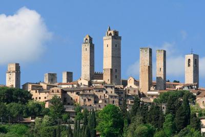 Siena, San Gimignano, Chianti y Pisa: excursión totalmente guiada desde Florencia con almuerzo  Siena, San Gimignano, Chianti y Pisa: excursión totalmente guiada desde Florencia con almuerzo
