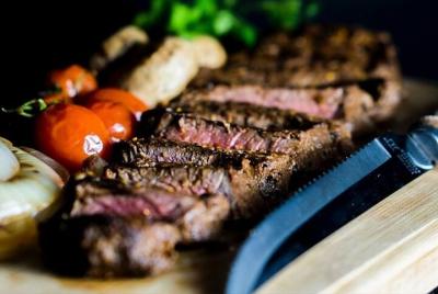 Cena de bistec: auténtica experiencia gastronómica florentina Cena de bistec: auténtica experiencia gastronómica florentina