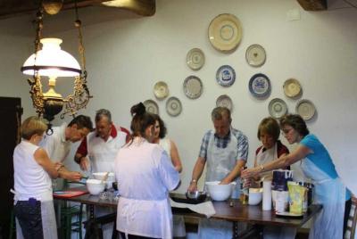Curso de cocina intensiva de 2 días en Chianti. Curso de cocina intensiva de 2 días en Chianti.