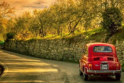 Vive el sueño italiano con una gira vintage de Fiat 500 Vive el sueño italiano con una gira vintage de Fiat 500