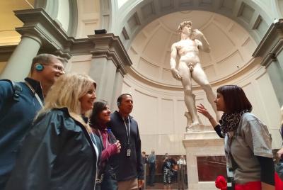 Tour de grupo pequeño de Florencia con David y Duomo Tour de grupo pequeño de Florencia con David y Duomo
