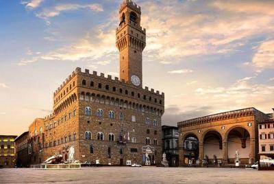 Sin colas: entrada al museo Palazzo Vecchio con acceso a la torre y almena Sin colas: entrada al museo Palazzo Vecchio con acceso a la torre y almena