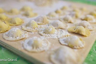 Clase de cocina de pasta casera en las colinas de Florencia. Clase de cocina de pasta casera en las colinas de Florencia.