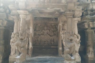 Excursión de un día al antiguo templo de Bangalore a Kanchipuram en coche