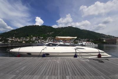 Paseo en barco privado exclusivo en alta mar por el lago Como
