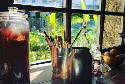 La ceremonia de la experiencia del arte de los colores