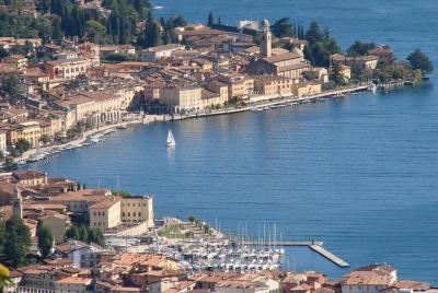 Lago de Garda: entre pueblos junto al lago y las islas