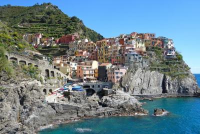 Lo mejor de Cinque Terre en tren y recorrido a pie Lo mejor de Cinque Terre en tren y recorrido a pie