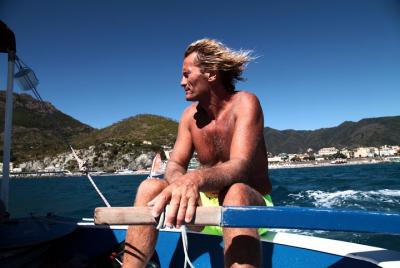 Paseo completo en barco por las Cinque Terre | Baños, sol, diversión y relax Paseo completo en barco por las Cinque Terre | Baños, sol, diversión y relax