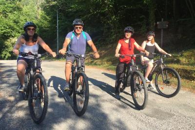Alquiler de bicicletas eléctricas MTB en Equi Terme. Alquiler de bicicletas eléctricas MTB en Equi Terme.