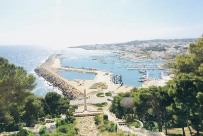 Tour autónomo a 3 pintorescos pueblos de Salento: Otranto, Leuca y Gallipoli Tour autónomo a 3 pintorescos pueblos de Salento: Otranto, Leuca y Gallipoli