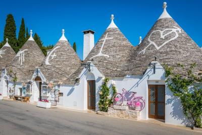 Tour de día completo en Valle d Tour de día completo en Valle d'Itria: Alberobello y Polignano a Mare