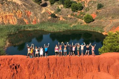Aventura de senderismo y trekking: Otranto, Bauxite Quarry Lake y The Idro Valley Aventura de senderismo y trekking: Otranto, Bauxite Quarry Lake y The Idro Valley