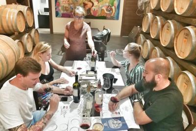 Descubre las mejores bodegas de Salento. Descubre las mejores bodegas de Salento.