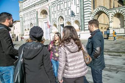 Excursión de día completo por la costa de Livorno a Pisa y Florencia