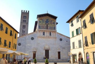 Lucca: recorrido a pie por el centro de la ciudad y las murallas