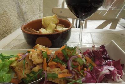 Gastronomía, vino y visita turística de la ciudad de Matera.