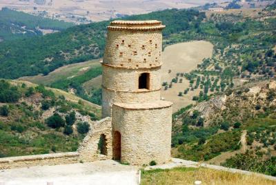 Paseo a pie por Tricarico: la ciudad árabe-normanda