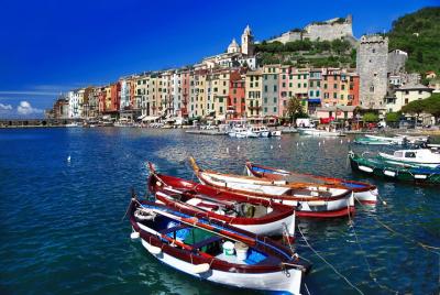 Escapada turística de un día a Cinque Terre desde Milán Escapada turística de un día a Cinque Terre desde Milán