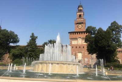 Recorrido por Milán y degustación de vinos italianos. Recorrido por Milán y degustación de vinos italianos.