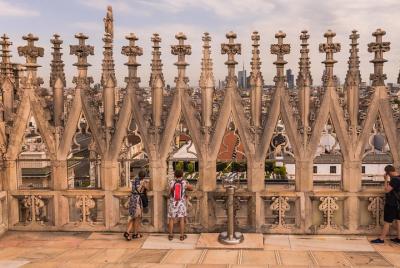 Milan Super Saver: visita sin colas al Duomo y a la azotea Milan Super Saver: visita sin colas al Duomo y a la azotea