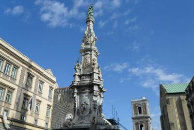 Comida callejera gastronómica de Napoli - Medio día con guía y comida