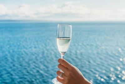 Gema secreta Tour de la costa de Amalfi en coche + barco