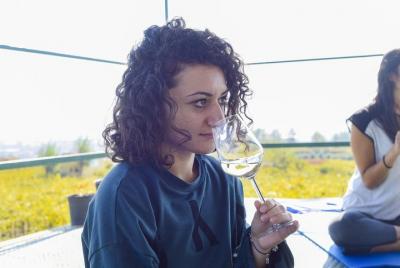 Yoga y viñedo (1-8 PAX)