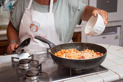 Visita al mercado de grupos pequeños y clase de cocina en Padua Visita al mercado de grupos pequeños y clase de cocina en Padua