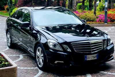 Aeropuerto de Verona (VRN) - Abano Terme / Traslado privado (hasta 3 pax)