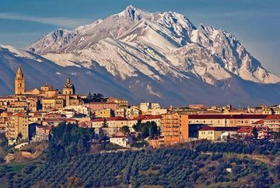 Traslado privado: puerto de Civitavecchia a Chieti o viceversa