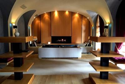 Experiencia de arte y tapas en bodegas: excursión privada