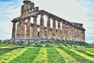 Excursión de un día desde Salerno: Paestum y sus templos - tour privado