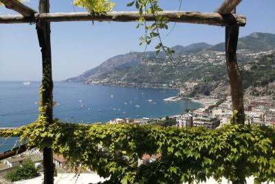 Excursión de día completo a la costa de Amalfi desde el puerto de cruceros de Salerno
