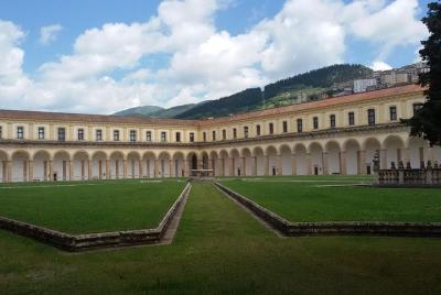 Tour privado de Padula Charterhouse: una joya escondida en el sur de Italia (Unesco)