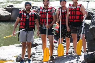 Rafting, tours de pueblos y camping.