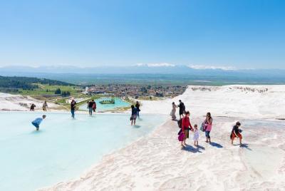 Excursión de un día a Pamukkale desde Kusadasi Excursión de un día a Pamukkale desde Kusadasi