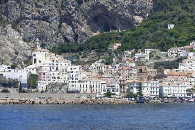 AMALFI y POSITANO en barco turístico desde Nerano